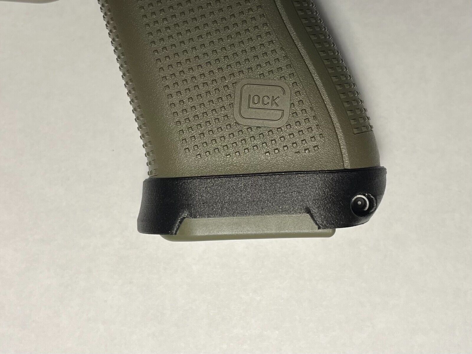 thumbnail image 2 of Flared Magwell For PSA Dagger Compact – Carbon Reinforced Nylon – Black 2 of 4